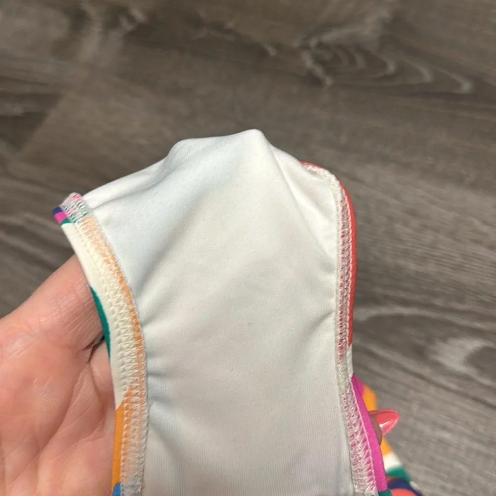 Gap wrap front one piece swimsuit - Picture 3 of 3